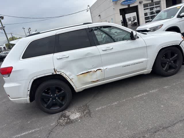 Thumbnail: 2015 Jeep Grand Cherokee - 15