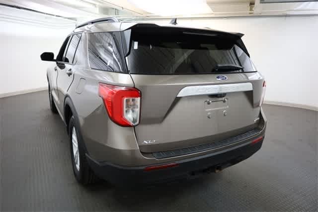 Thumbnail: 2021 Ford Explorer - 5