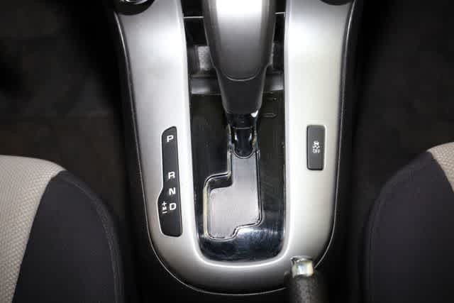 Thumbnail: 2014 Chevrolet Cruze - 25