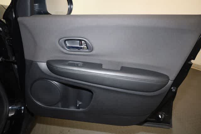 Thumbnail: 2019 Honda HR-V - 29