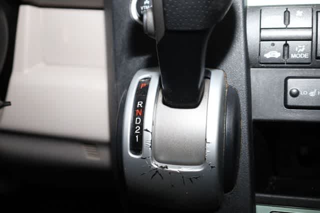 Thumbnail: 2011 Honda Pilot - 31