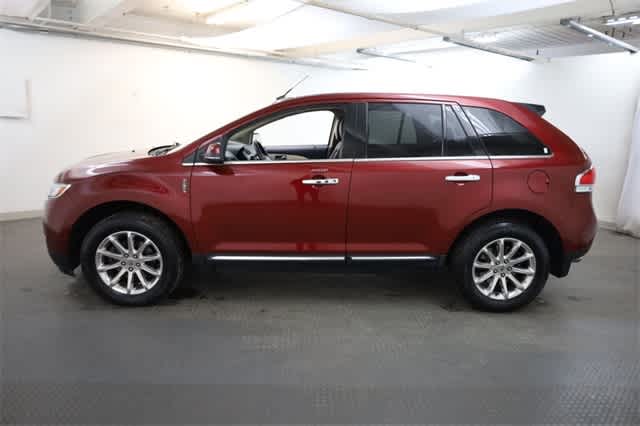 Thumbnail: 2013 Lincoln MKX - 3