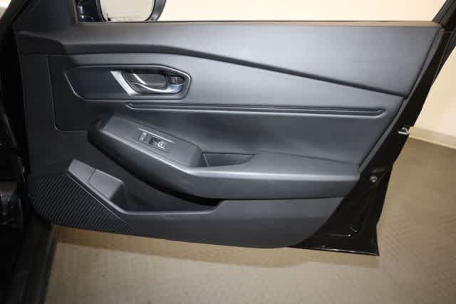 Thumbnail: 2023 Honda Accord - 31