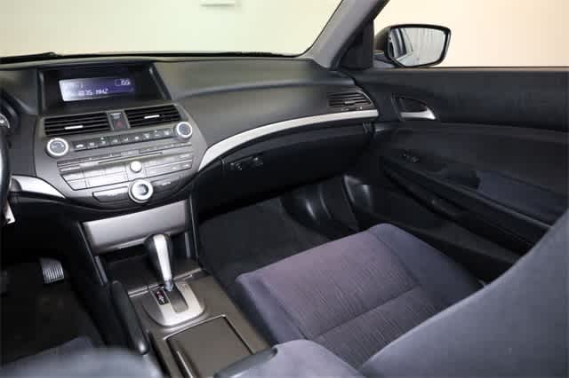 Thumbnail: 2011 Honda Accord - 18