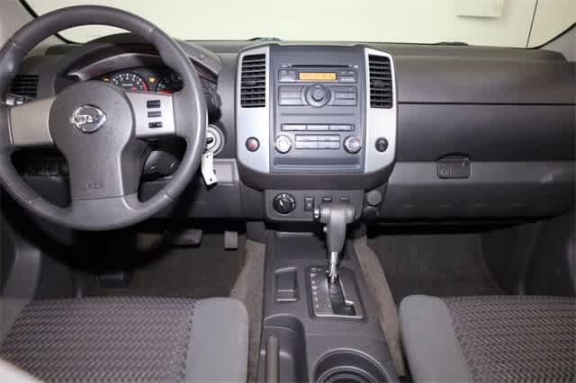 Thumbnail: 2010 Nissan Frontier - 17