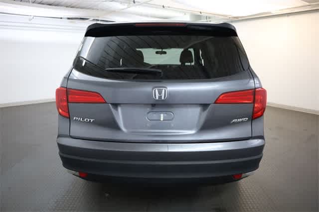 Thumbnail: 2016 Honda Pilot - 6