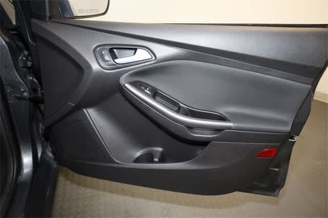 Thumbnail: 2018 Ford Focus - 22