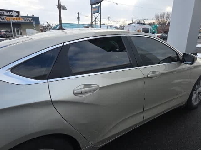 Thumbnail: 2014 Chevrolet Impala - 15