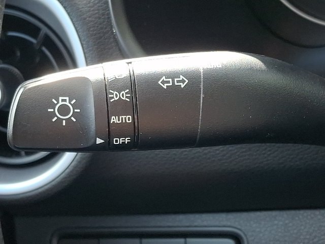 Additional photo of vehicle.