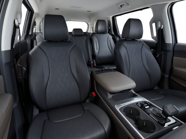 2026 Kia Carnival EX - Photo 15