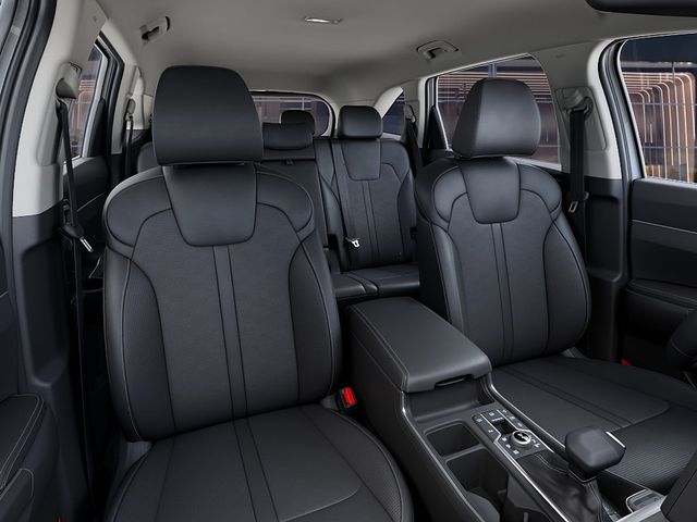 2026 Kia Sorento S - Photo 15