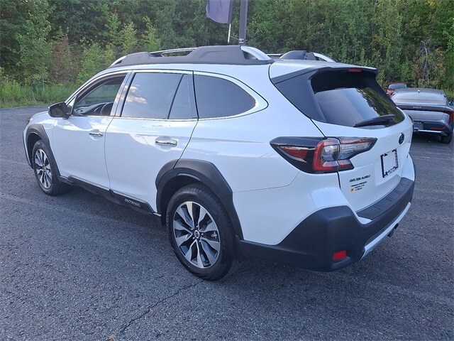 2024 Subaru Outback Touring XT photo 4