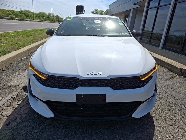 2022 Kia K5 GT-Line photo 2