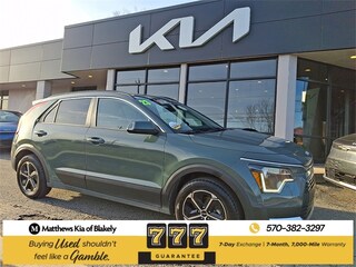 2023 Kia Niro EX SUV