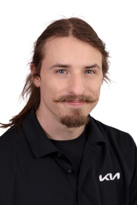 Staff member Brandon Everett from ID_73e8bbdc3866