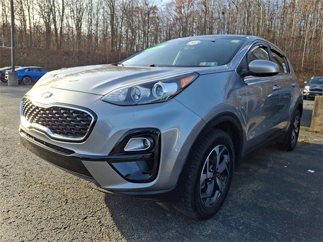 2021 Kia Sportage LX photo 2