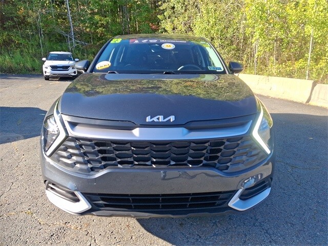 2023 Kia Sportage LX photo 2
