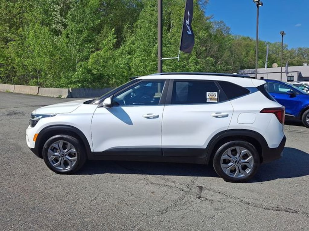 Used 2024 Kia Seltos SUV