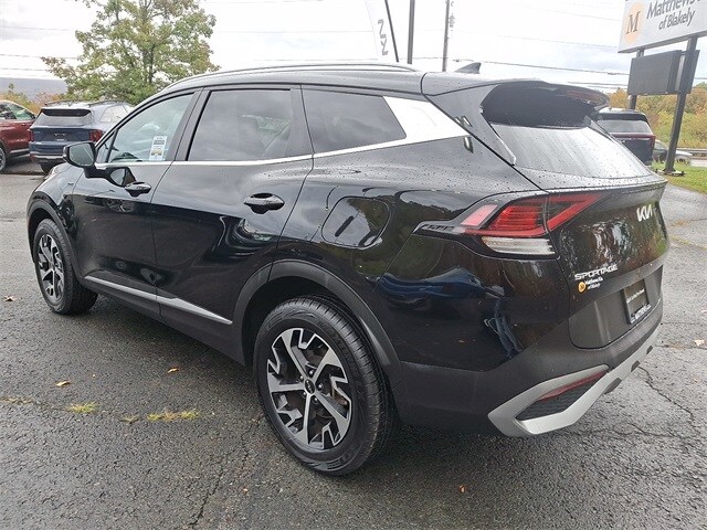 2023 Kia Sportage EX photo 4