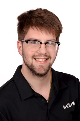 Staff member Austin Devine from ID_ac0f8e81f9ec