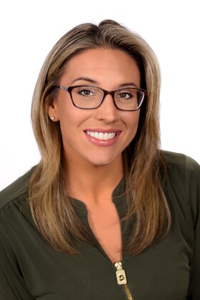 Staff member Amy Brozdowski from ID_fe61b4279f85