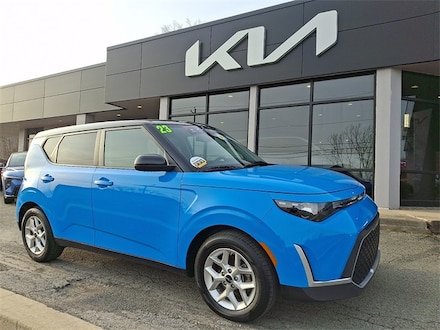 2023 Kia Soul S Hatchback