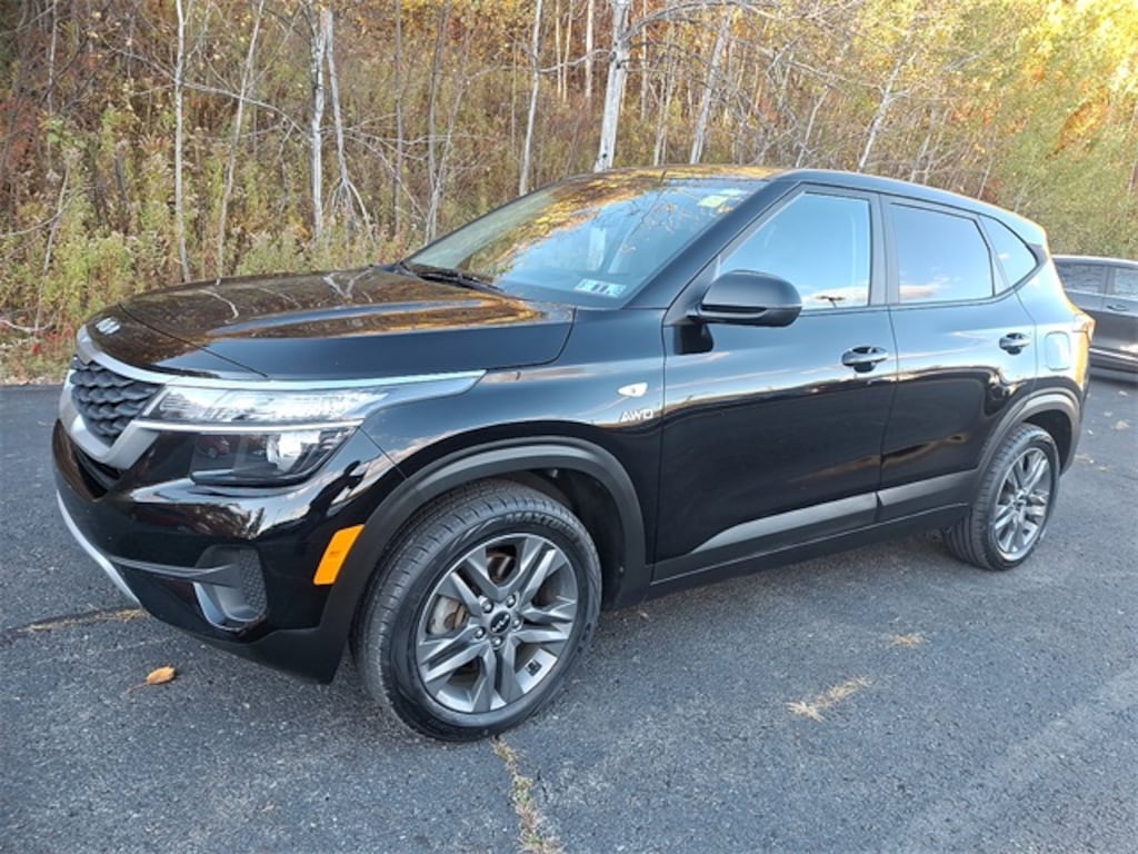 Certified 2023 Kia Seltos LX SUV