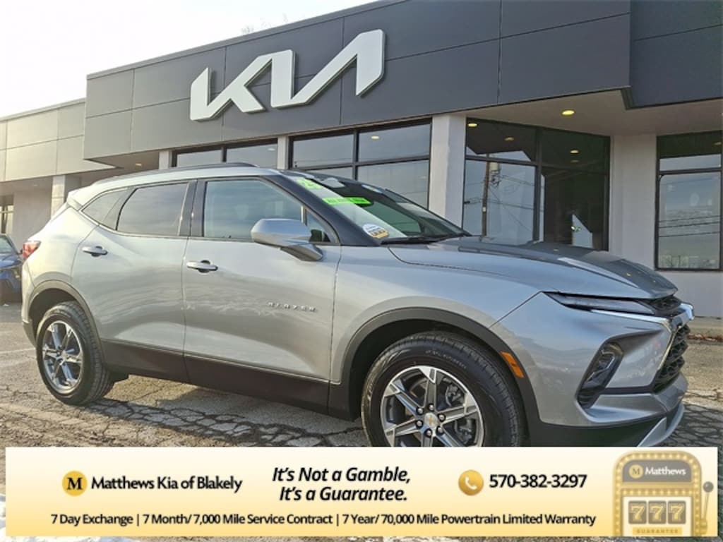 Used 2025 Chevrolet Blazer LT w/2LT SUV