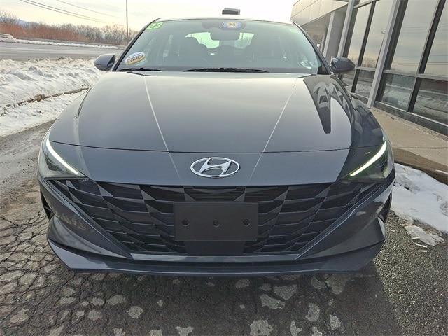 Used 2023 Hyundai Elantra SEL with VIN KMHLS4AG3PU620981 for sale in Blakely, PA