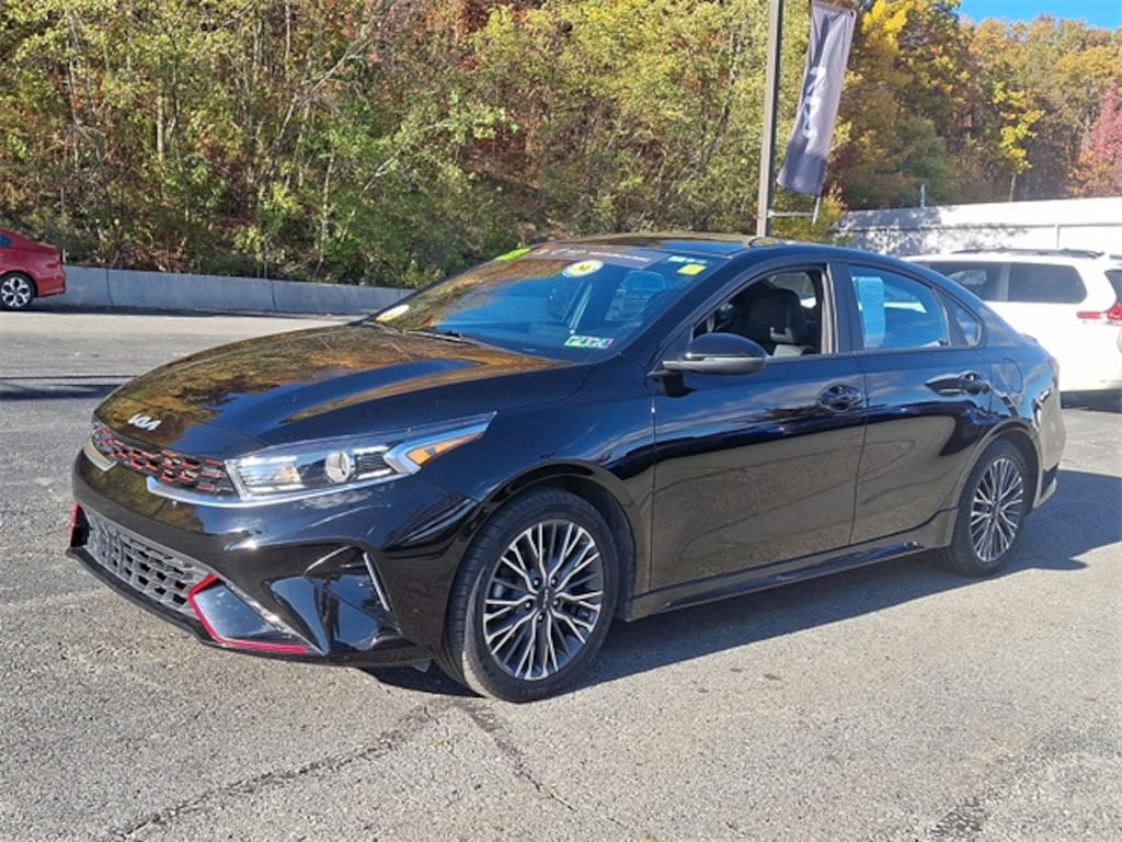 Certified 2023 Kia Forte GT-Line Sedan