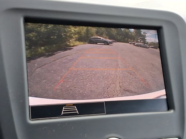 Additional photo of vehicle.