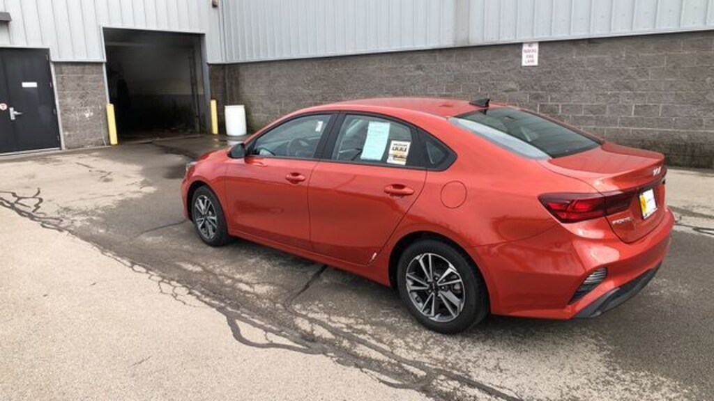 Used 2023 Kia Forte LXS Sedan