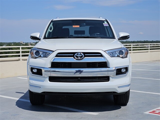 2024 Toyota 4Runner Limited photo 2