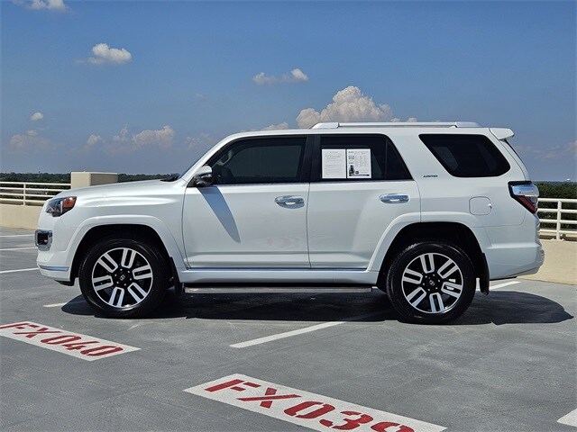2024 Toyota 4Runner Limited photo 4