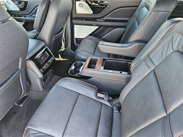 2025 Lincoln Aviator Black Label - Photo 28