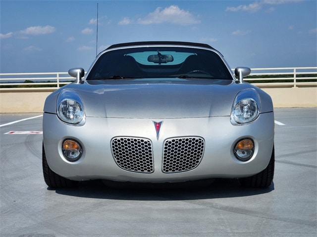 Used 2008 Pontiac Solstice Base with VIN 1G2MB35BX8Y108392 for sale in Dallas, TX