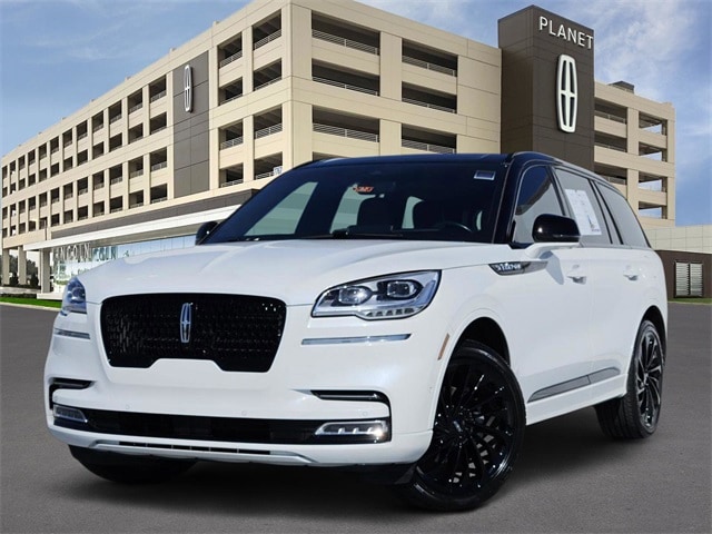 2023 Lincoln Aviator Black Label AWD's photo