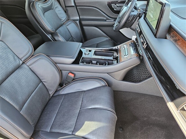 2025 Lincoln Aviator Black Label - Photo 13