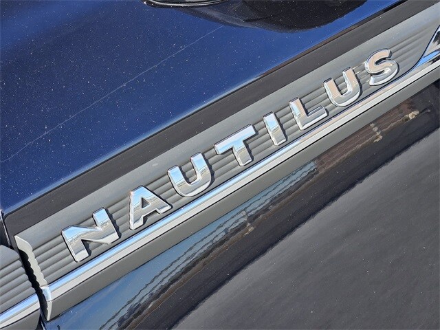 2023 Lincoln Nautilus Reserve - Photo 12