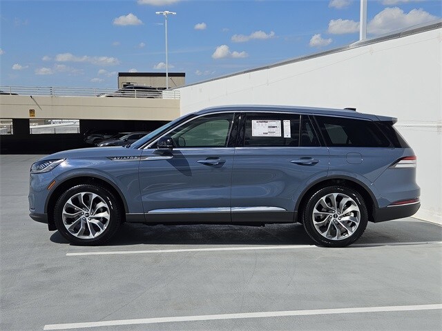 2025 Lincoln Aviator Premiere photo 4
