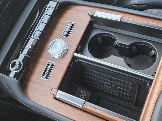 2025 Lincoln Navigator Black Label - Photo 18