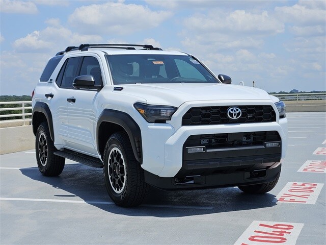 2025 Toyota 4Runner TRD Premium photo 3
