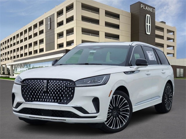 2025 Lincoln Aviator Black Label AWD's photo