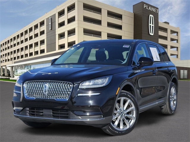 2022 Lincoln Corsair Base