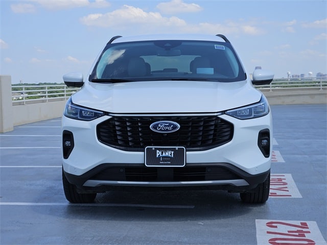 Used 2024 Ford Escape Platinum with VIN 1FMCU9JZ5RUB18257 for sale in Dallas, TX