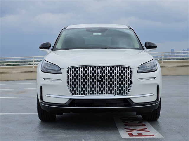 2025 Lincoln Corsair Premiere photo 2