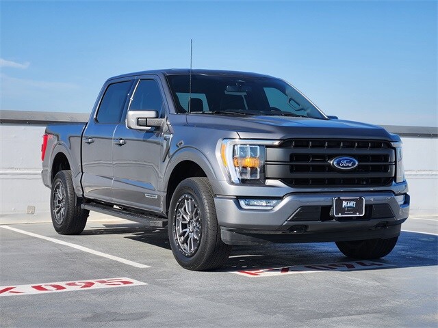 2023 Ford F-150 XLT photo 3