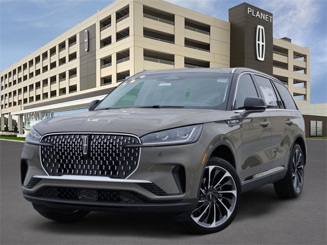 2025 Lincoln Aviator Reserve AWD's photo