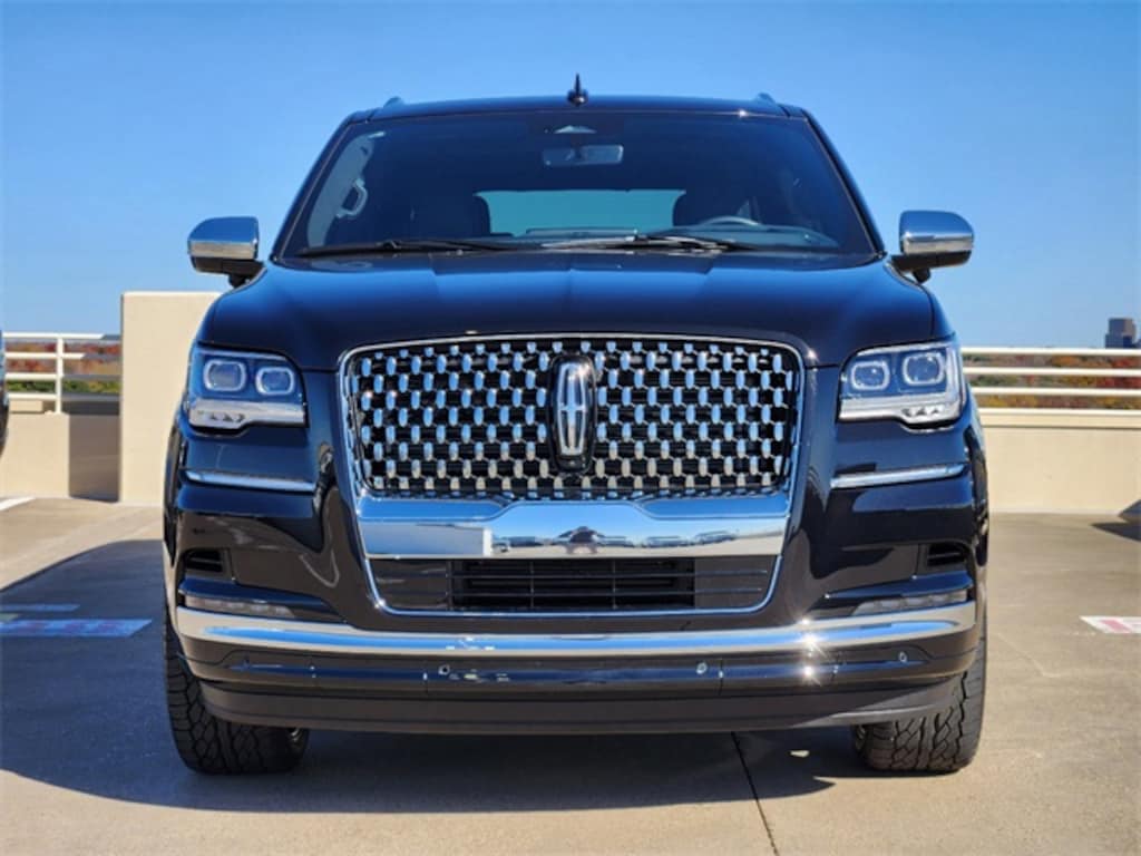 New 2025 Lincoln Navigator For Sale at Lincoln Dallas Love Field VIN 5LMJJ2TG1REL02699