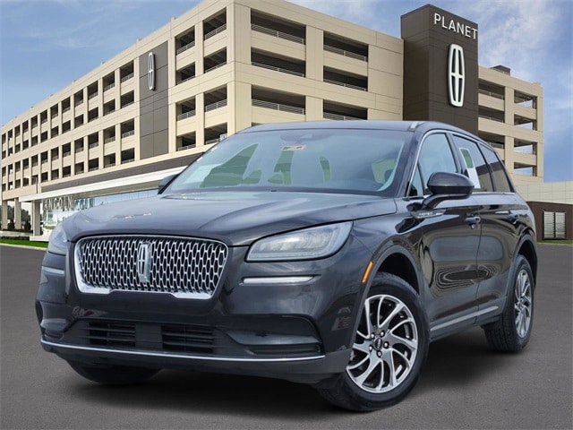 2022 Lincoln Corsair Base